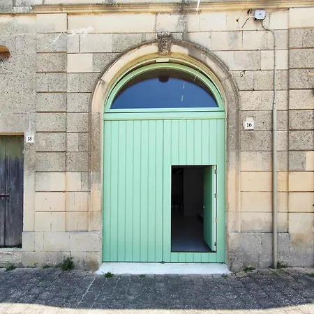 Oikia Vacanze Design Loft * Cannole