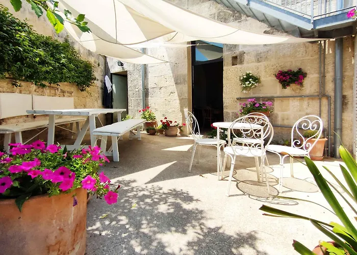 Oikia Vacanze Design Loft بيت ضيافة Cannole